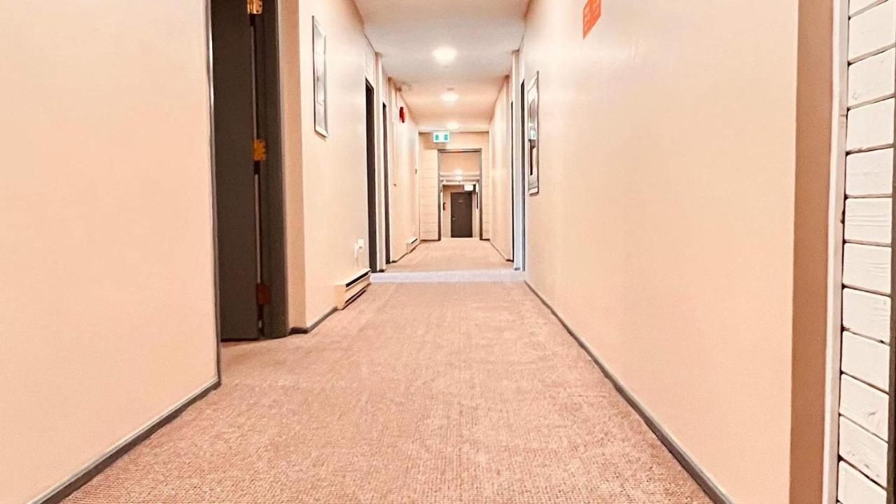 Airport Inn ポート・ハーディ エクステリア 写真